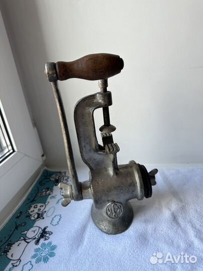 Ручная мясорубка 50-х гг