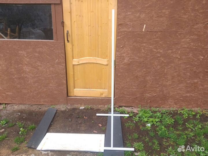 Вешалка для одежды напольная