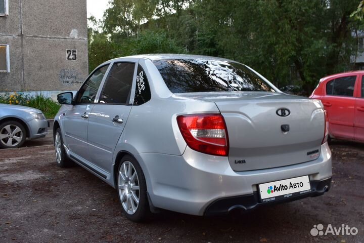 LADA Granta 1.6 МТ, 2012, 122 000 км