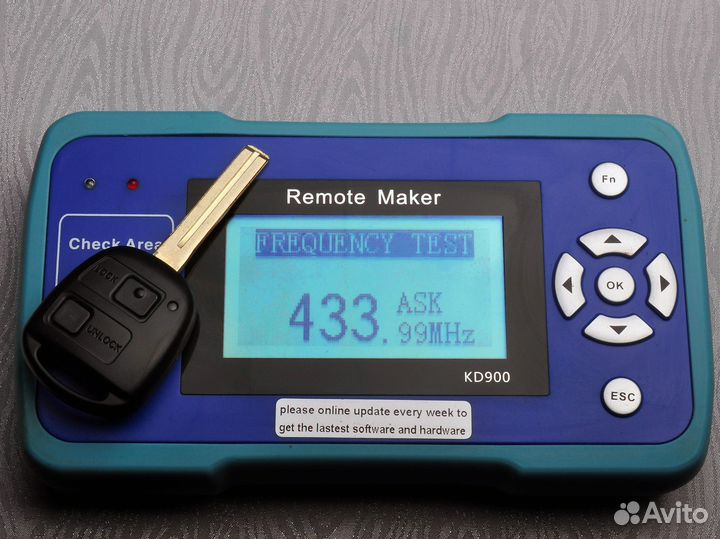 Ключ зажигания Toyota Land Cruiser 100