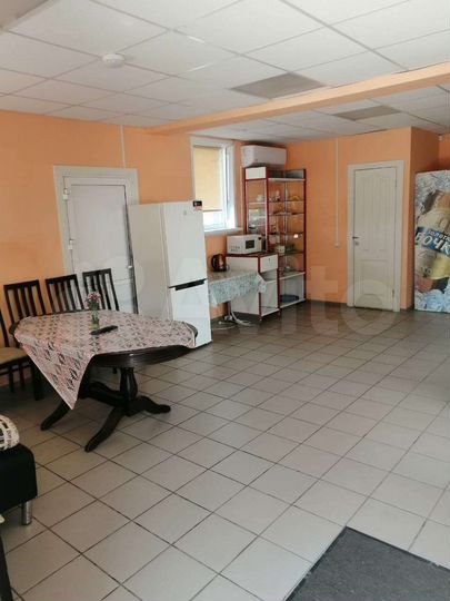 Торговая площадь, 63.6 м²