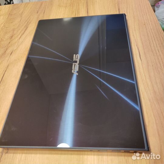 Ноутбук Asus UX302L