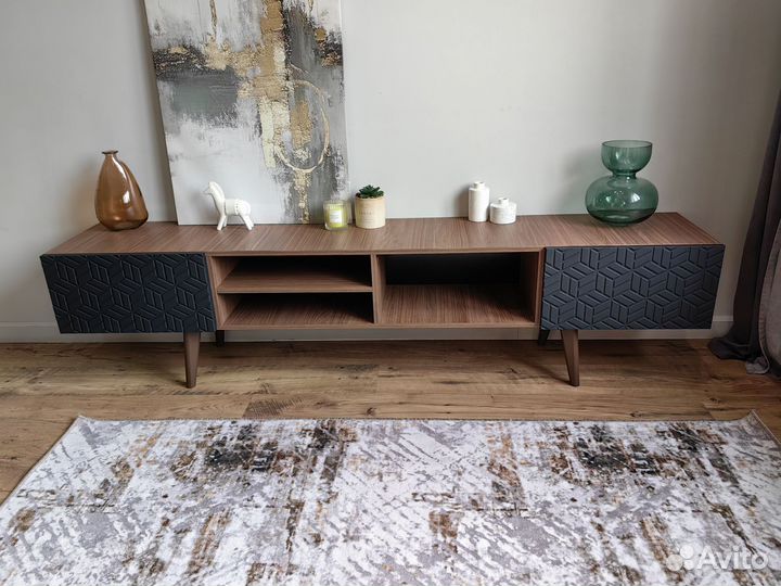 Тумба под телевизор 200*47*36