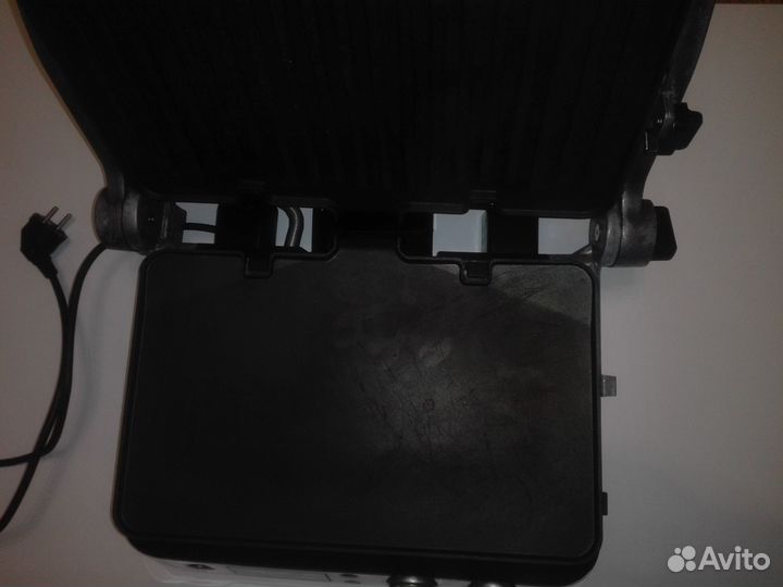 Электрогриль Delonghi cgh1012d