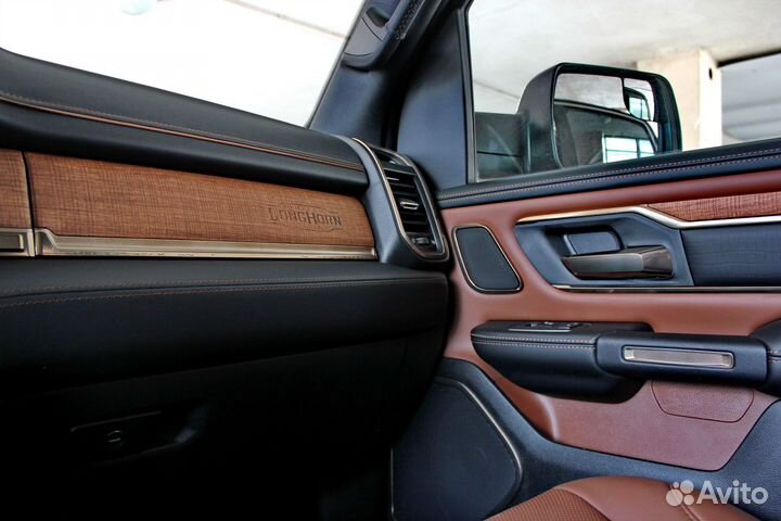 RAM 1500 5.7 AT, 2023, 34 км