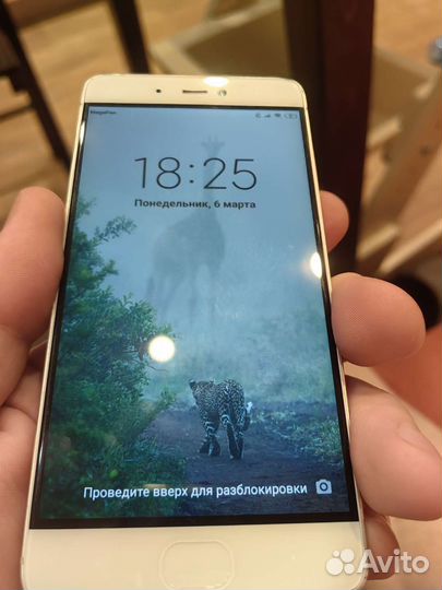 Телефон Xiaomi Mi 5 s