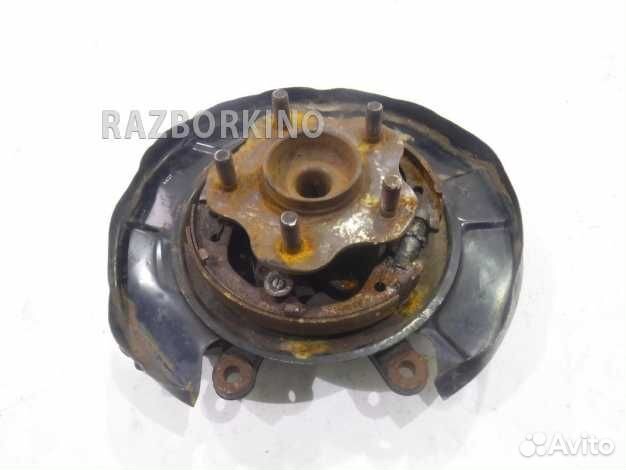 Кулак задний правый Ниссан