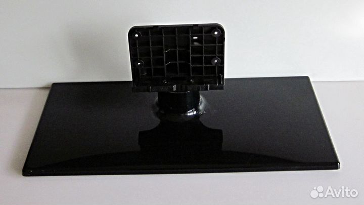 Подставки, пульты ду и блоки от телевизоров