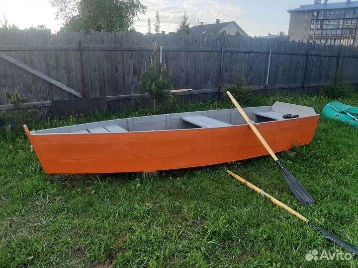 Лодка вёсельная плоскодонка