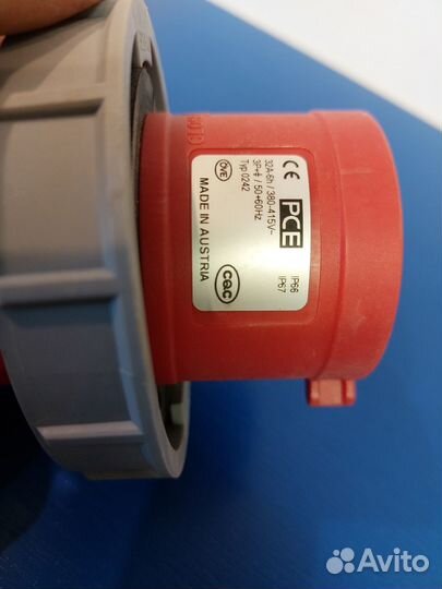 Трёхфазная розетка PCE 32А 380V 3P+E IP67