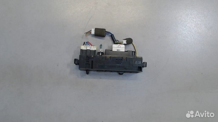 Переключатель отопителя SsangYong Musso, 1996