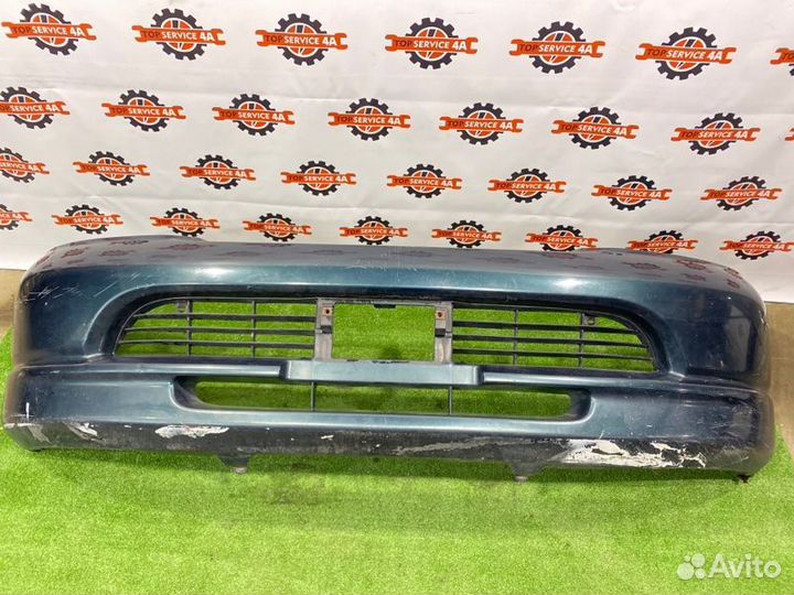 Бампер передний Toyota Granvia KCH16W 1KZ-TE 1996