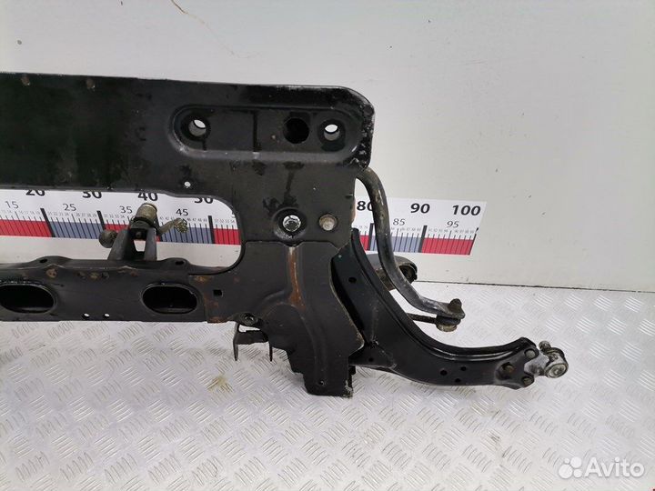 Балка для Peugeot-Citroen Berlingo 1