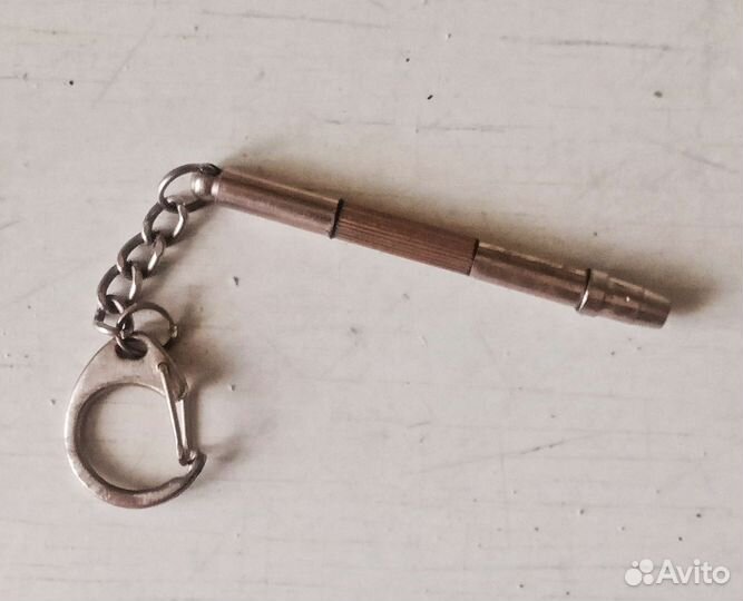 Брелок отвёртка