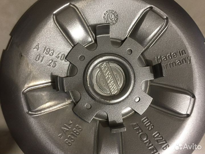 Колпак колесного диска новый Chrysler Crossfire