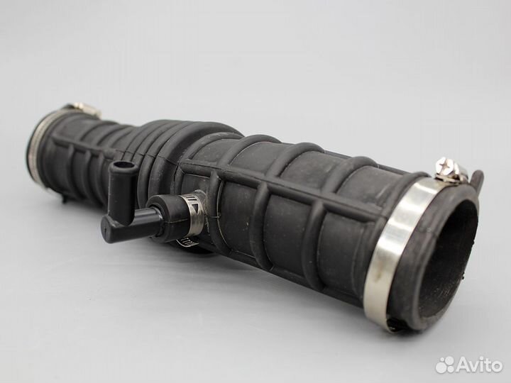 Патрубок гофра воздушного фильтра Nissan Juke 1.6