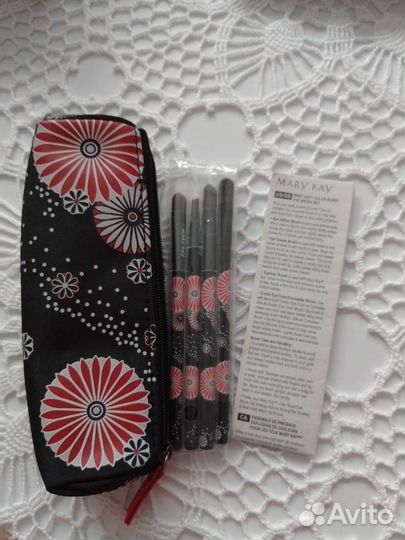 Набор косметических кистей для макияжа Мэри Кей