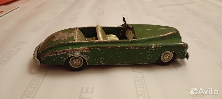 Антикварная игрушка зим победа