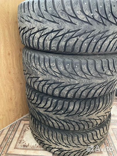 Yokohama BluEarth-Van RY55 205/55 R16