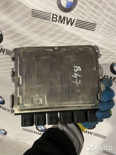 Блок управления двигателем BMW G30