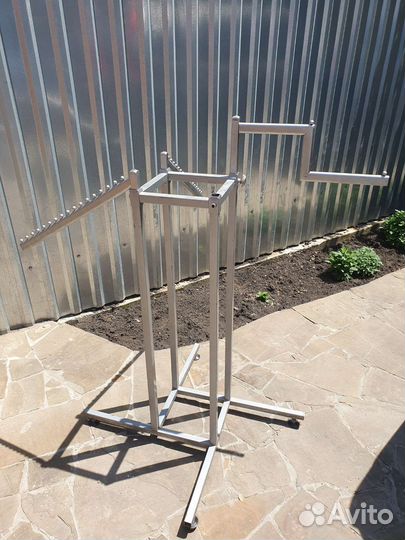 Вешалка напольная