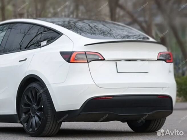 Спойлер Tesla Model Y черный