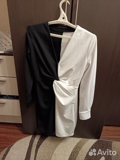 Платье женское M