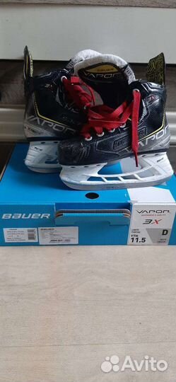 Детские хоккейные коньки bauer