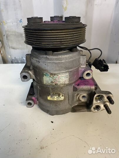 Компрессор кондиционера Hyundai Starex H1