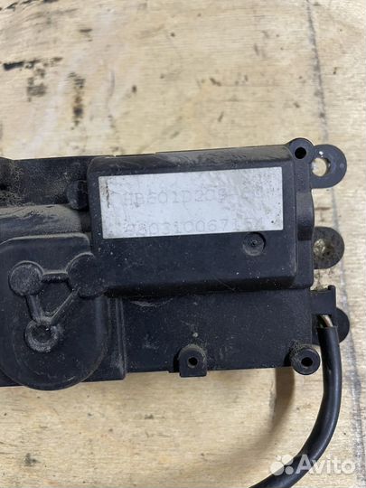 Сервопривод заслонок печки Mazda Demio DW