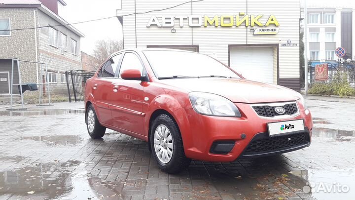 Kia Rio 1.4 МТ, 2010, 245 250 км
