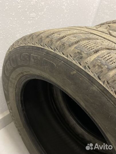 Bridgestone Ice Cruiser 7000 215/60 R16