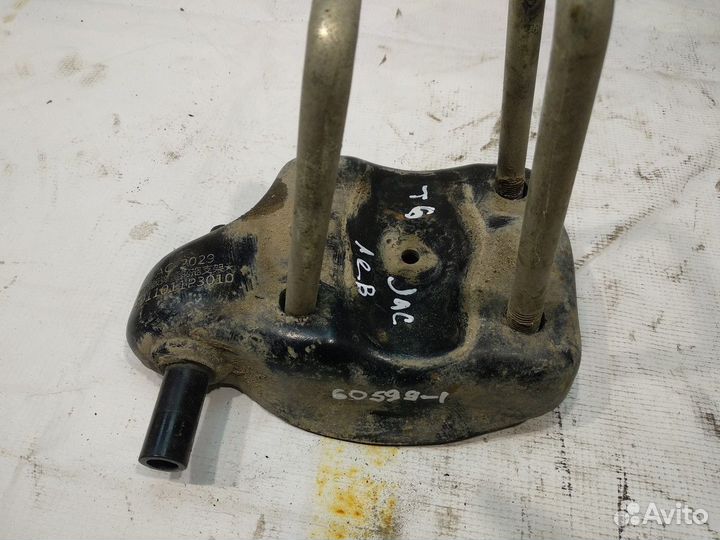 Кронштейн задней рессоры (Jac T6)