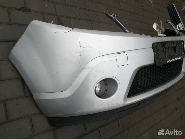 Бампер Передний Рено Сандеро 1 Дефект