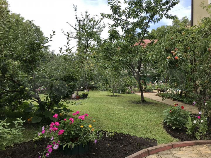 Дом 450 м² на участке 10 сот.