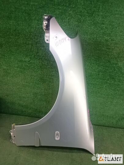 Крыло переднее левое toyota brevis