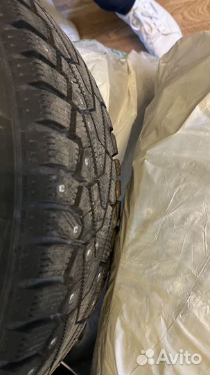 Pirelli Ice Zero 215/55 R18