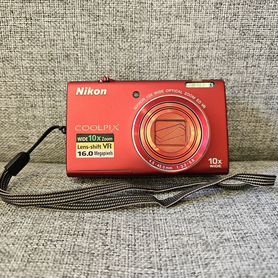 Nikon Coolpix S6200