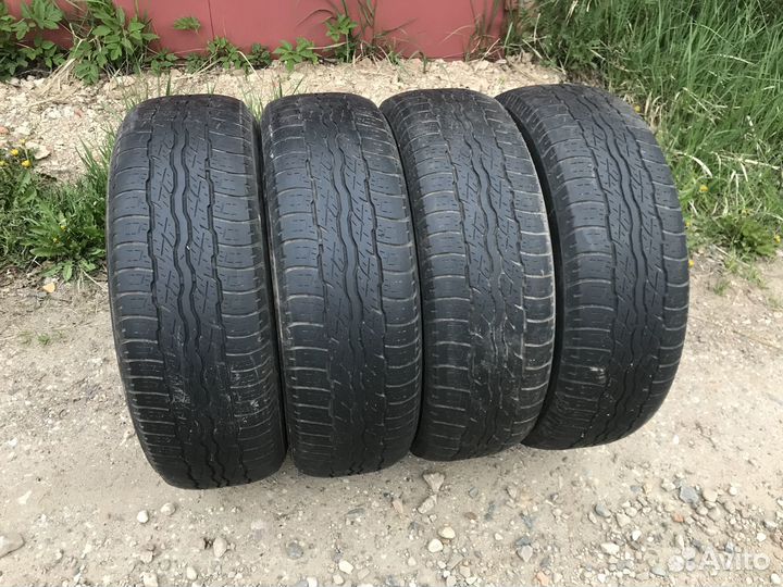 Bridgestone Dueler H/T 687 225/65 R17 101H