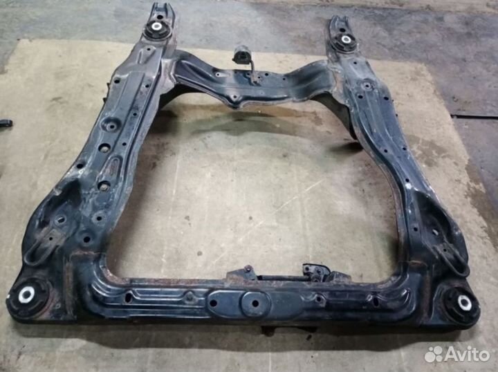 Подрамник передний Honda Accord 8 2008-2012