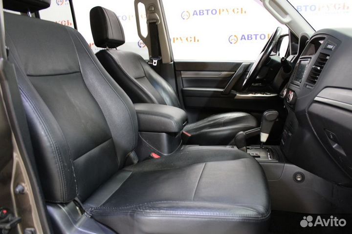 Mitsubishi Pajero 3.2 AT, 2011, 191 447 км