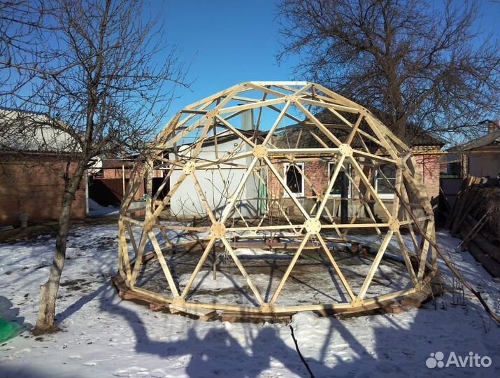 Геокупол для глэмпинга