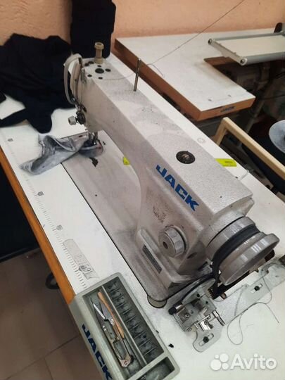 Прямострочка 220 оверлок 220 4х нитка 380