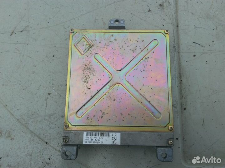 Блок управления двигателем Honda Accord 5 93-96