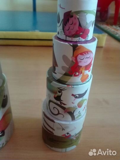 Красочная пирамидка новая