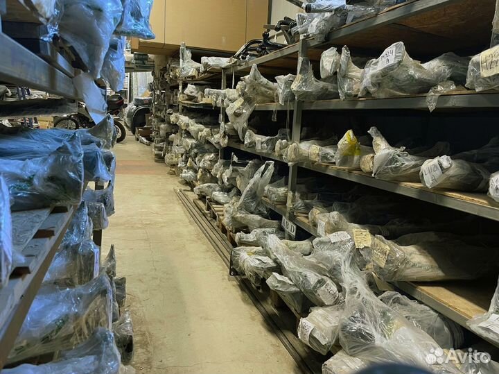 Фаркоп Renault kaptur с 2016 - съемный квадрат