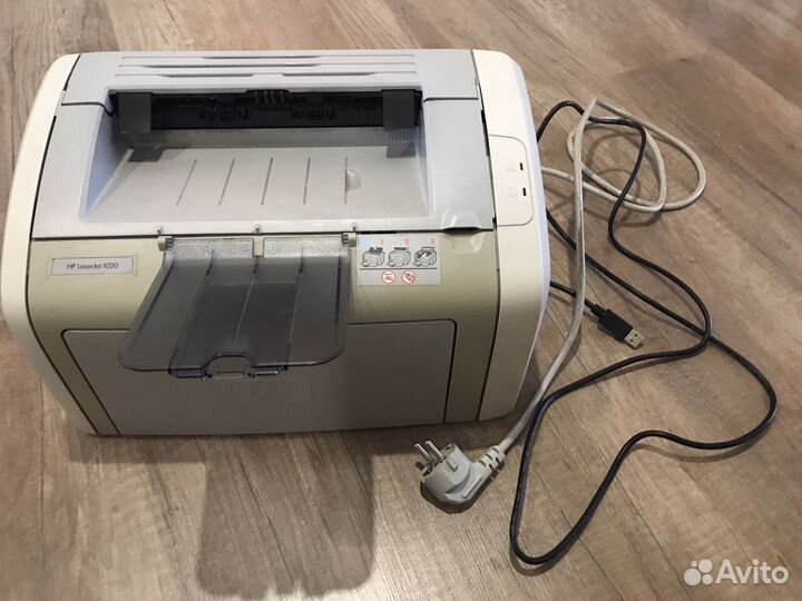 Принтер HP LaserJet 1020