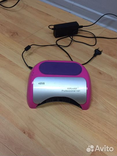 Лампа для ногтей