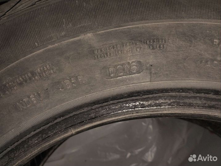 Sava Eskimo Stud 215/65 R16 98T