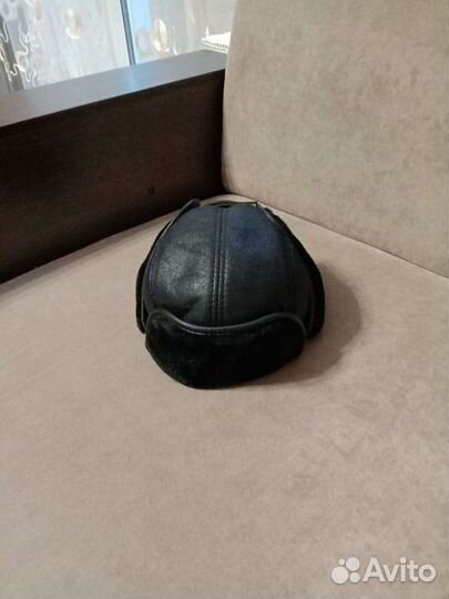 Шапка новая натуральная кожа и натуральный мех